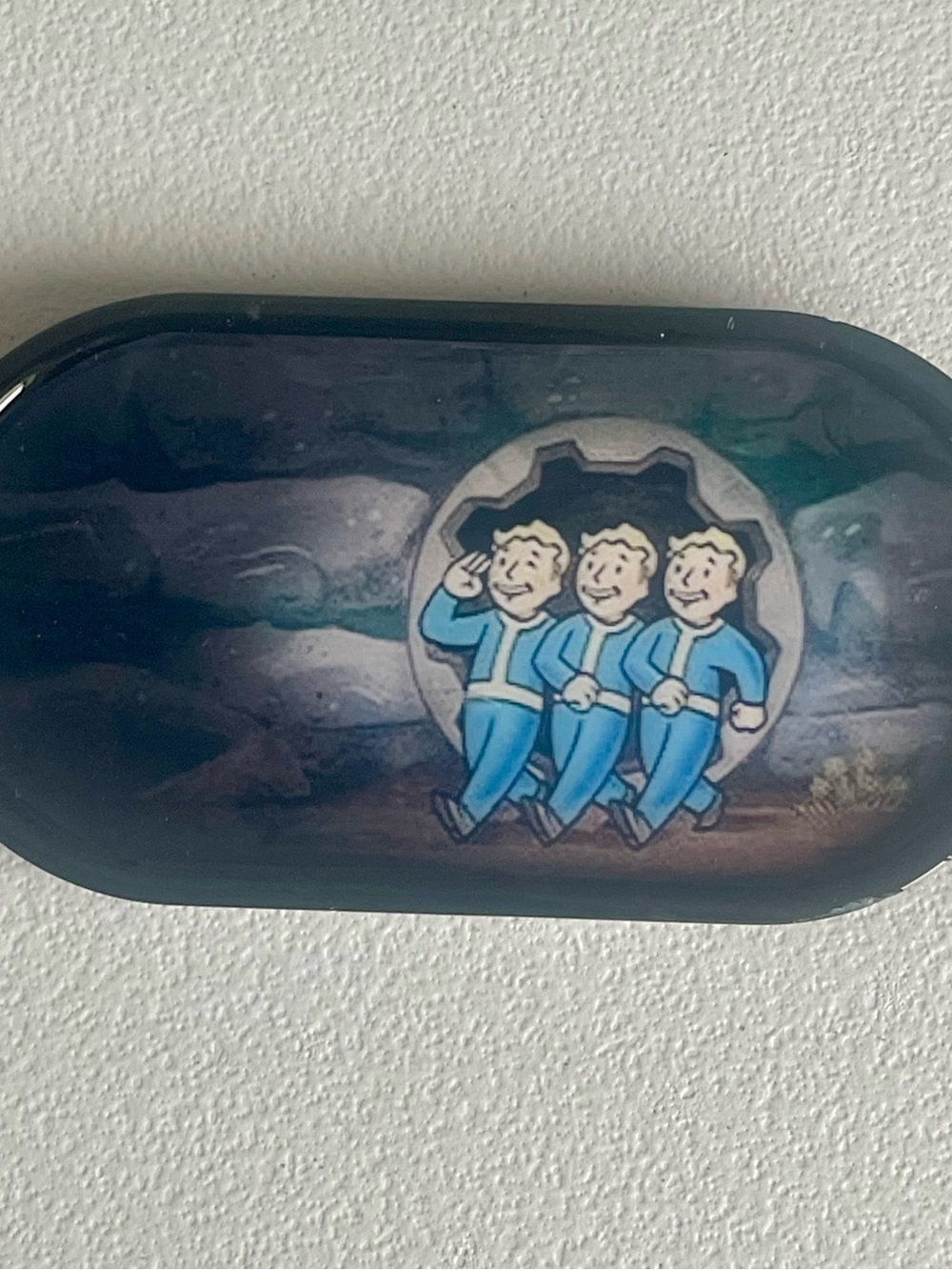 Handmade Fallout Vault Boy Tray - Gamer Geek Tray | Gamer Collectible Gift